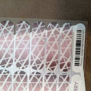 Jamberry nail wraps white and maroon